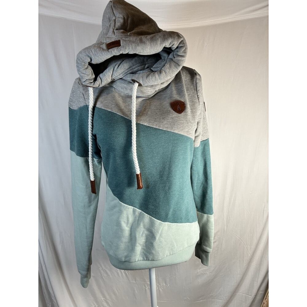 Wanakome Colorblock Pullover Hoodie in Light Gray, Teal & Mint